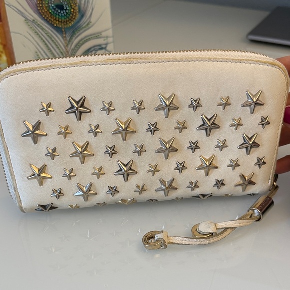 Jimmy Choo Cream Star-Embellished Wallet - Picture 14 of 14